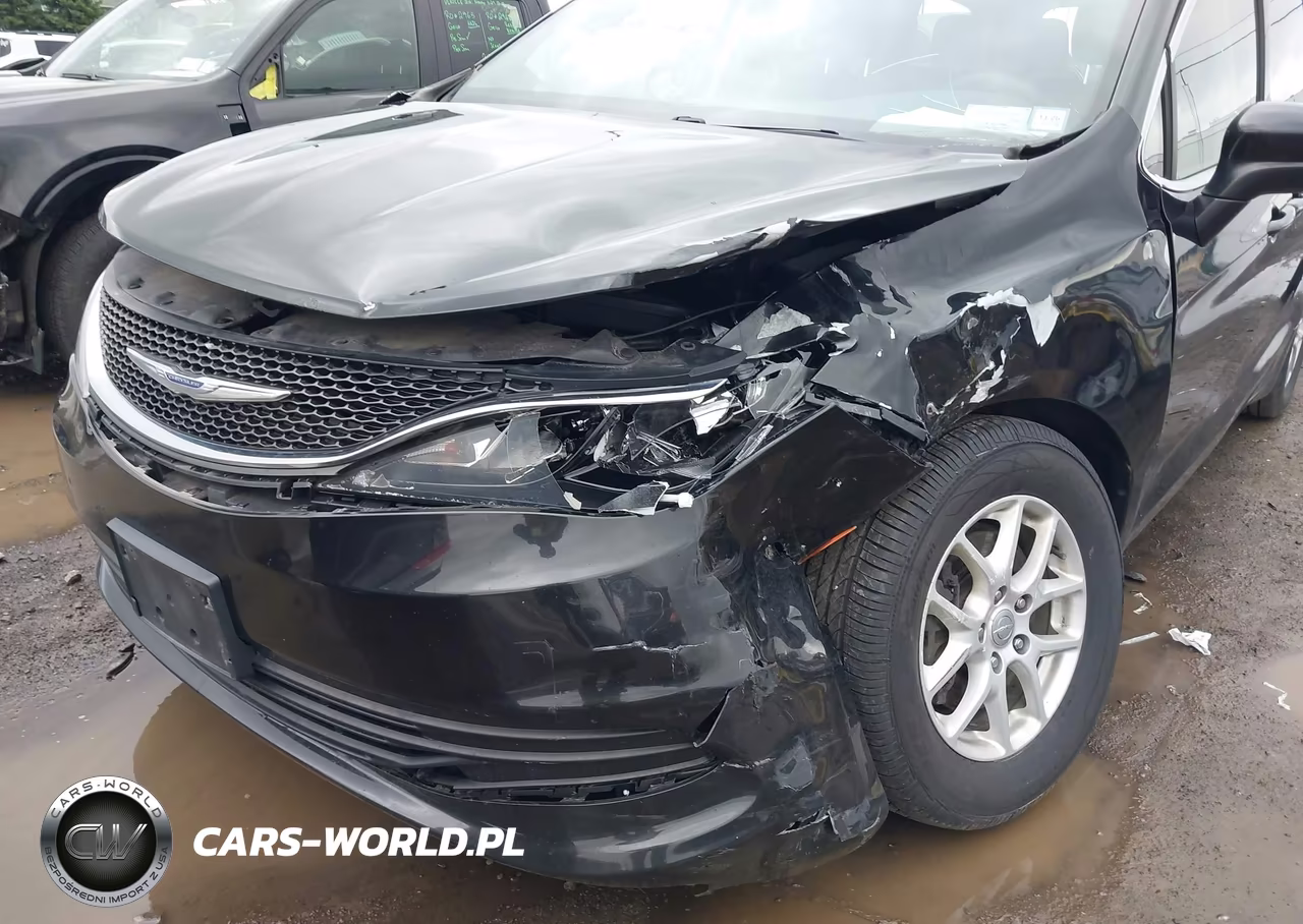 2020 Chrysler Voyager Lxi VIN:2C4RC1DG2LR195833 - 6
