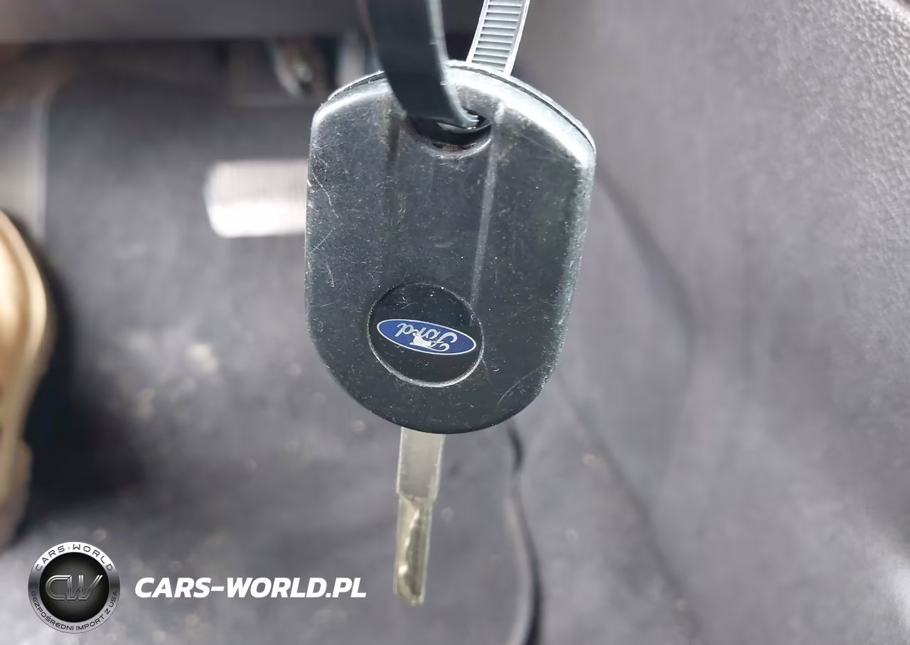 2016 Ford Focus Se VIN:1FADP3K25GL286648 - 10