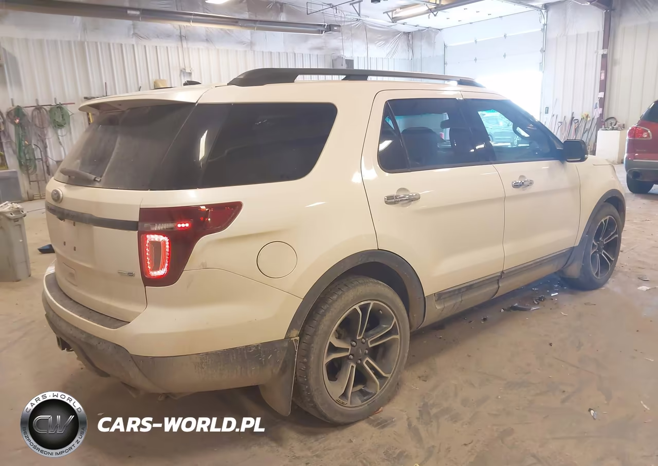 2014 Ford Explorer Sport VIN:1FM5K8GT9EGA60965 - 4