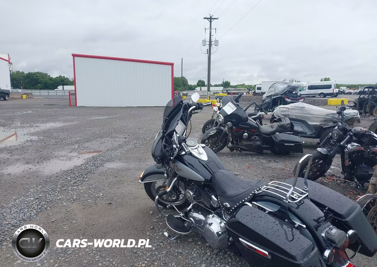 2012 Harley-Davidson Flstc Heritage Softail Classic VIN:1HD1BWV12CB029512 - 3