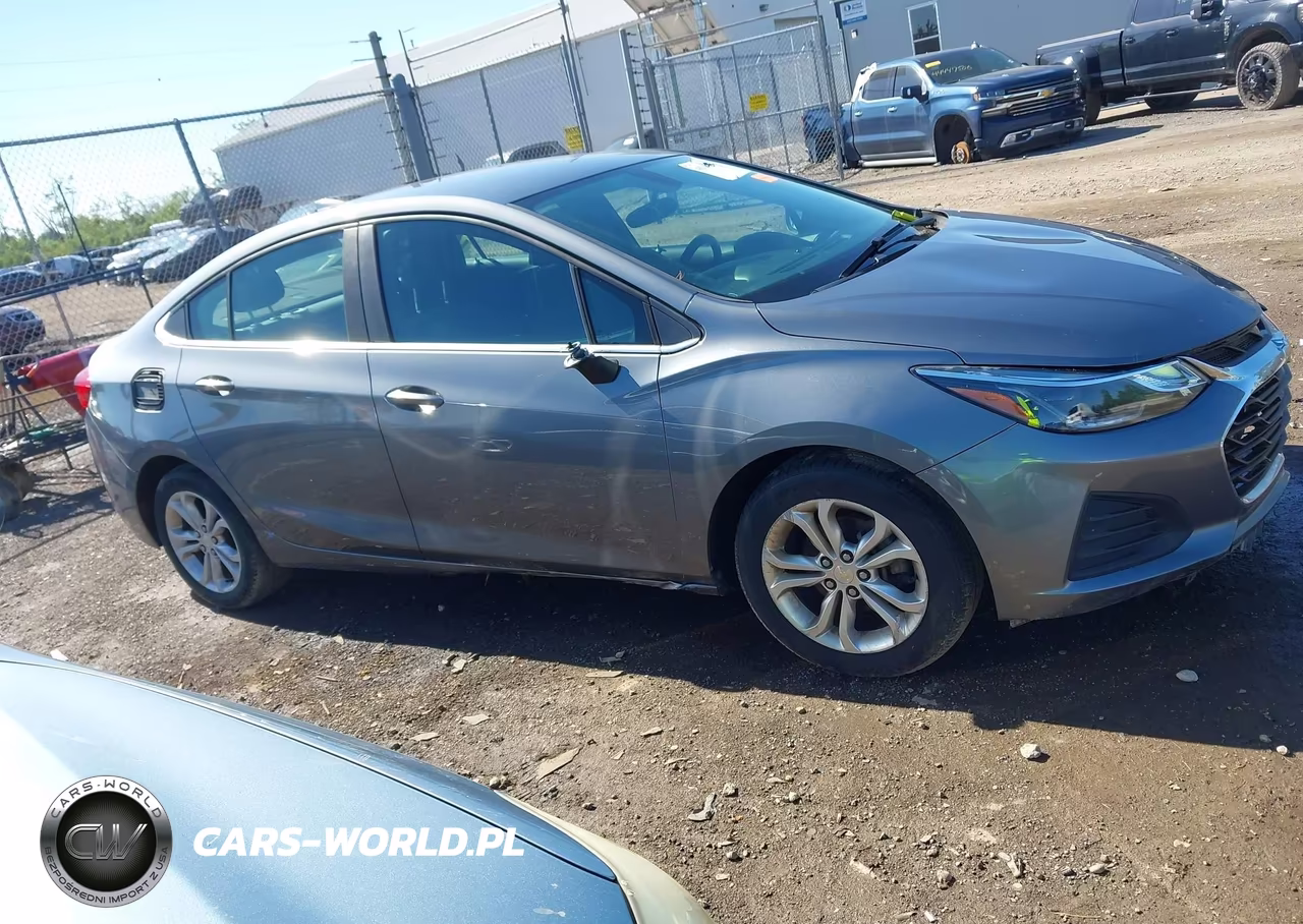 2019 Chevrolet Cruze Lt VIN:1G1BE5SM0K7123775 - 13