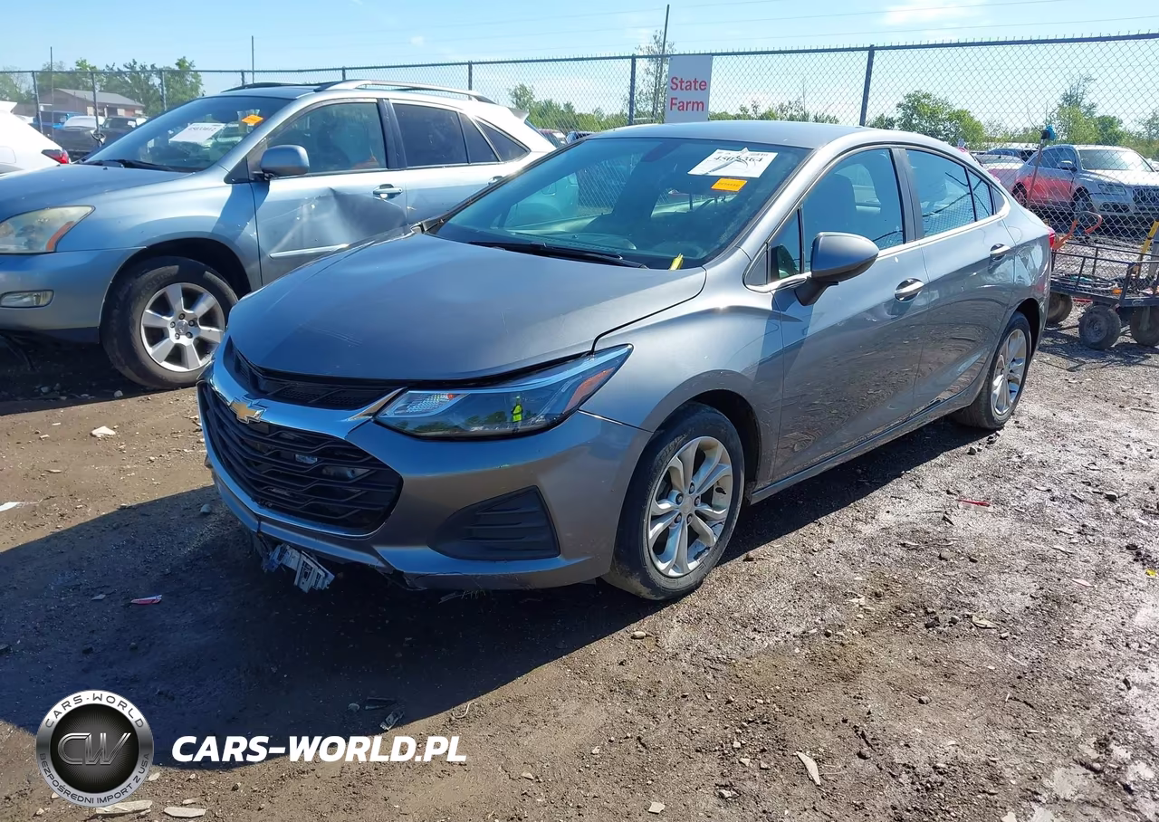 2019 Chevrolet Cruze Lt VIN:1G1BE5SM0K7123775 - 2