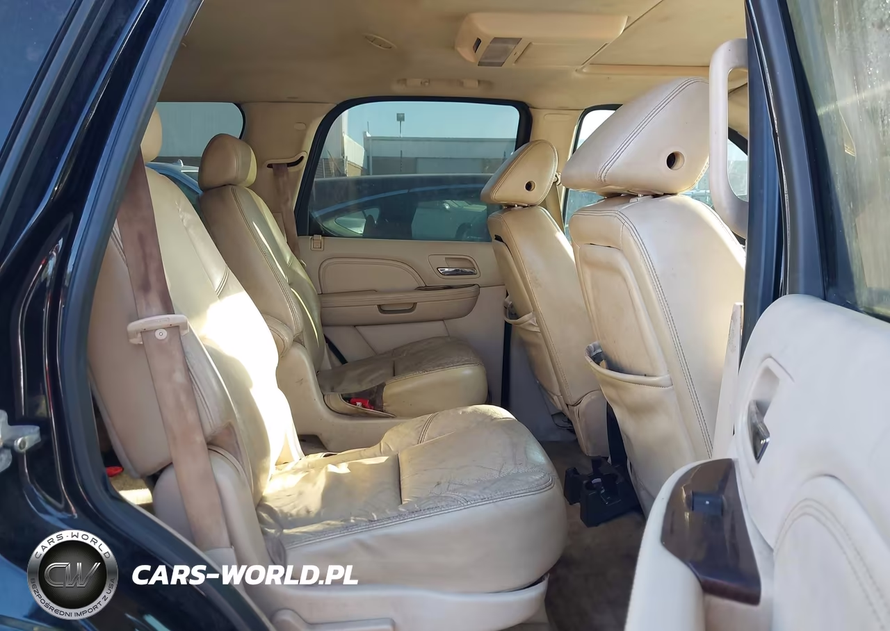 2007 Cadillac Escalade Standard VIN:1GYFK63887R429038 - 8