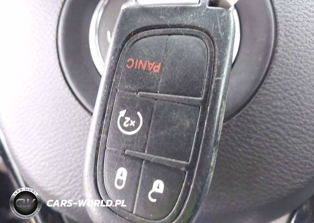 2019 Jeep Cherokee Altitude Fwd VIN:1C4PJLLB4KD384239 - 11
