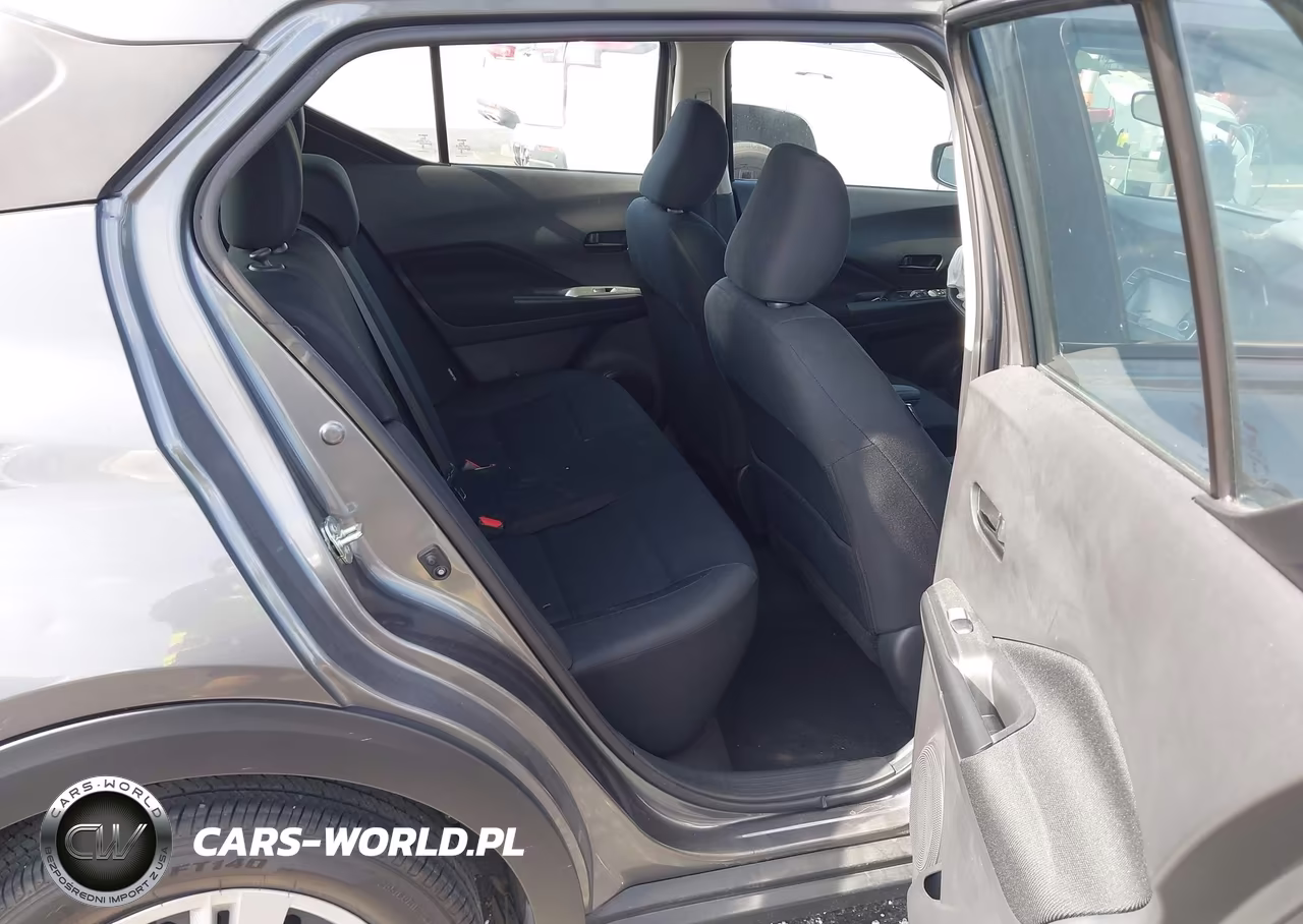 2023 Nissan Kicks S Xtronic Cvt VIN:3N1CP5BV1PL551858 - 8