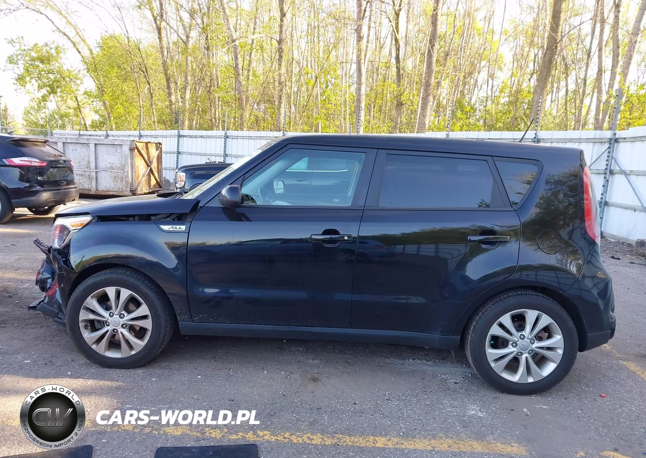 2016 Kia Soul + VIN:KNDJP3A52G7829942 - 14