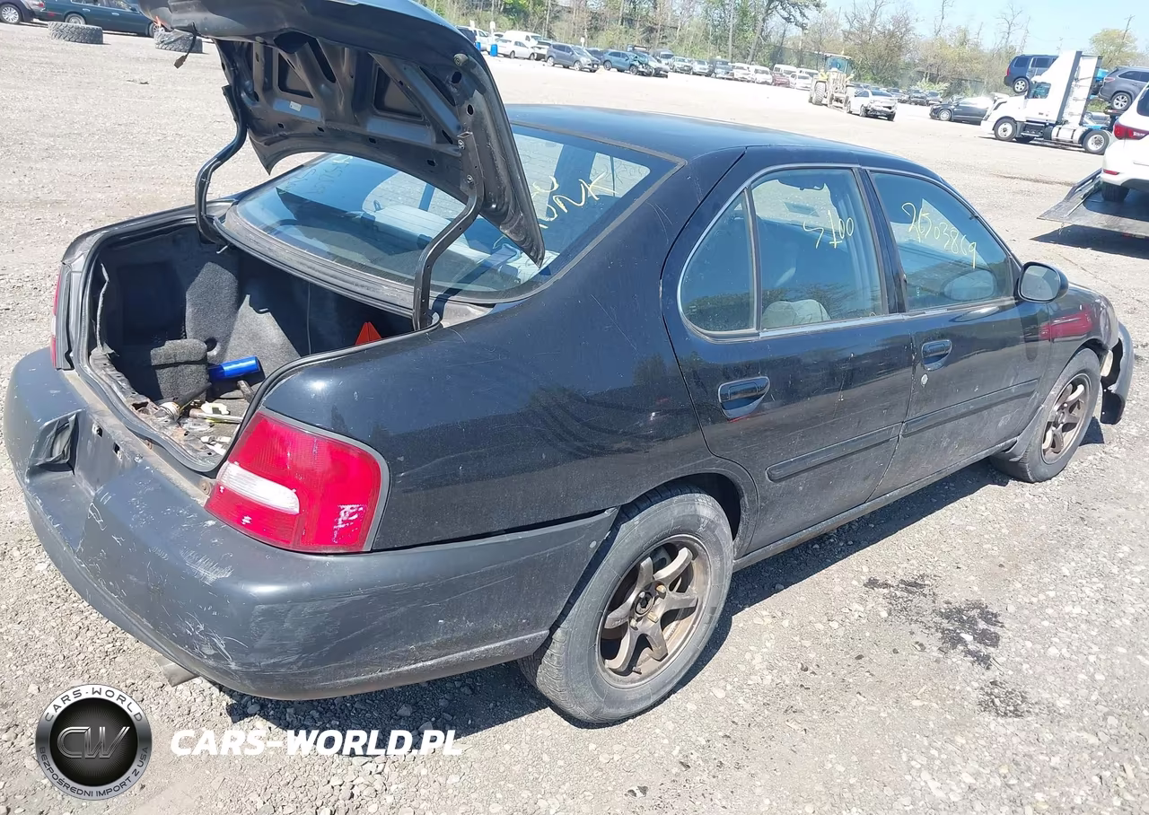 2000 Nissan Altima Gle-Gxe-Se-Xe VIN:1N4DL01D0YC239185 - 4