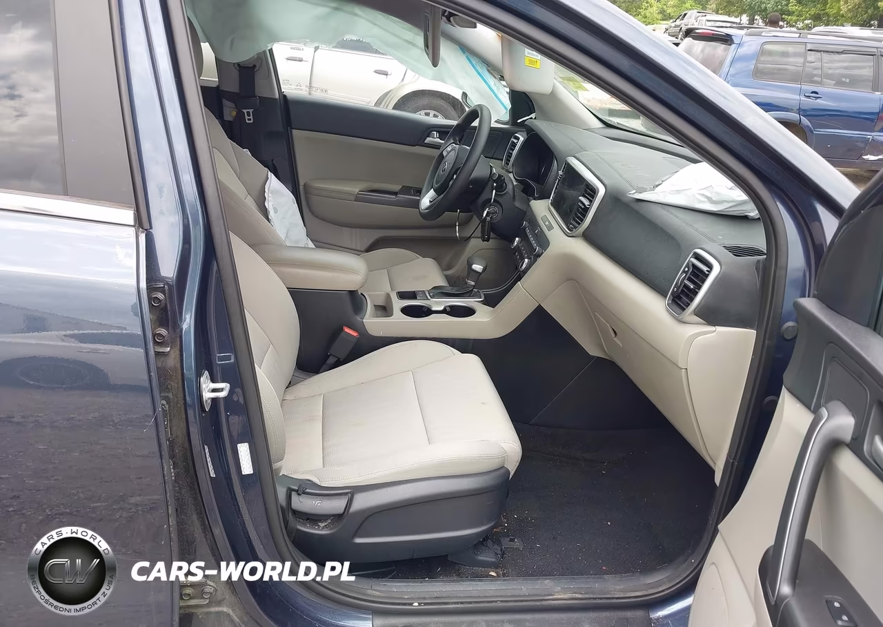2021 Kia Sportage Lx VIN:KNDPM3AC1M7930225 - 5