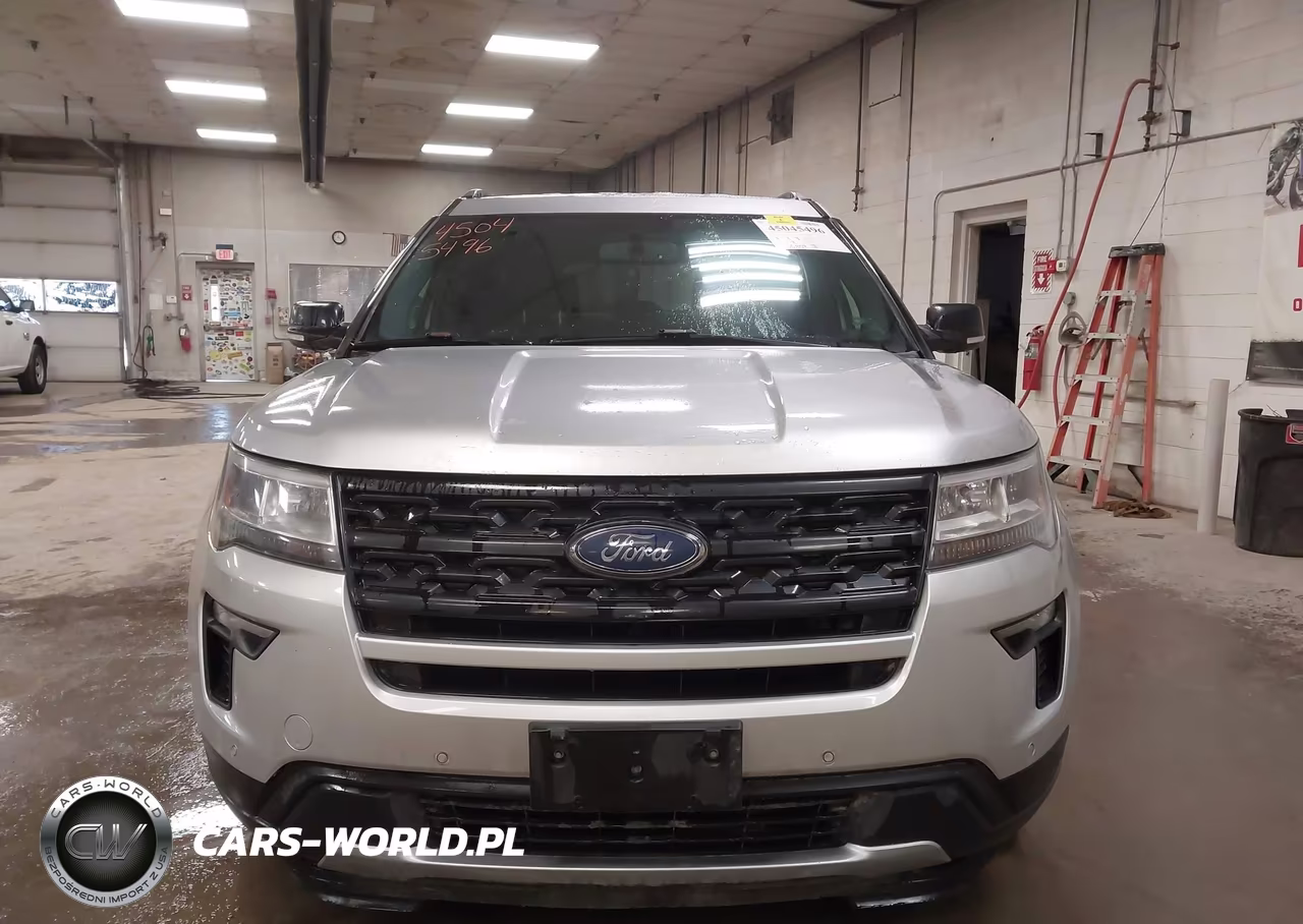 2018 Ford Explorer Xlt VIN:1FM5K8D80JGA29632 - 12