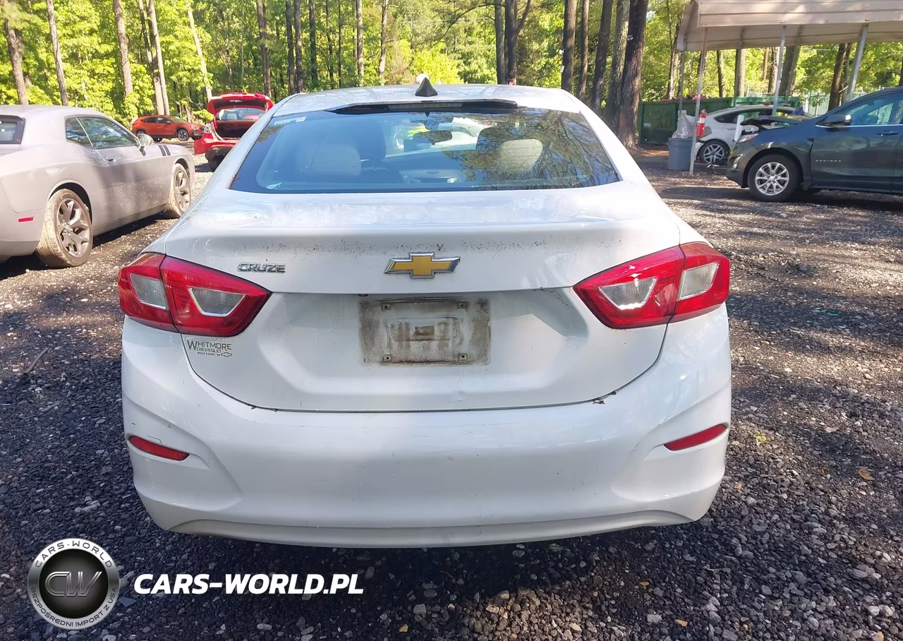 2017 Chevrolet Cruze Ls Auto VIN:1G1BC5SM2H7107575 - 16