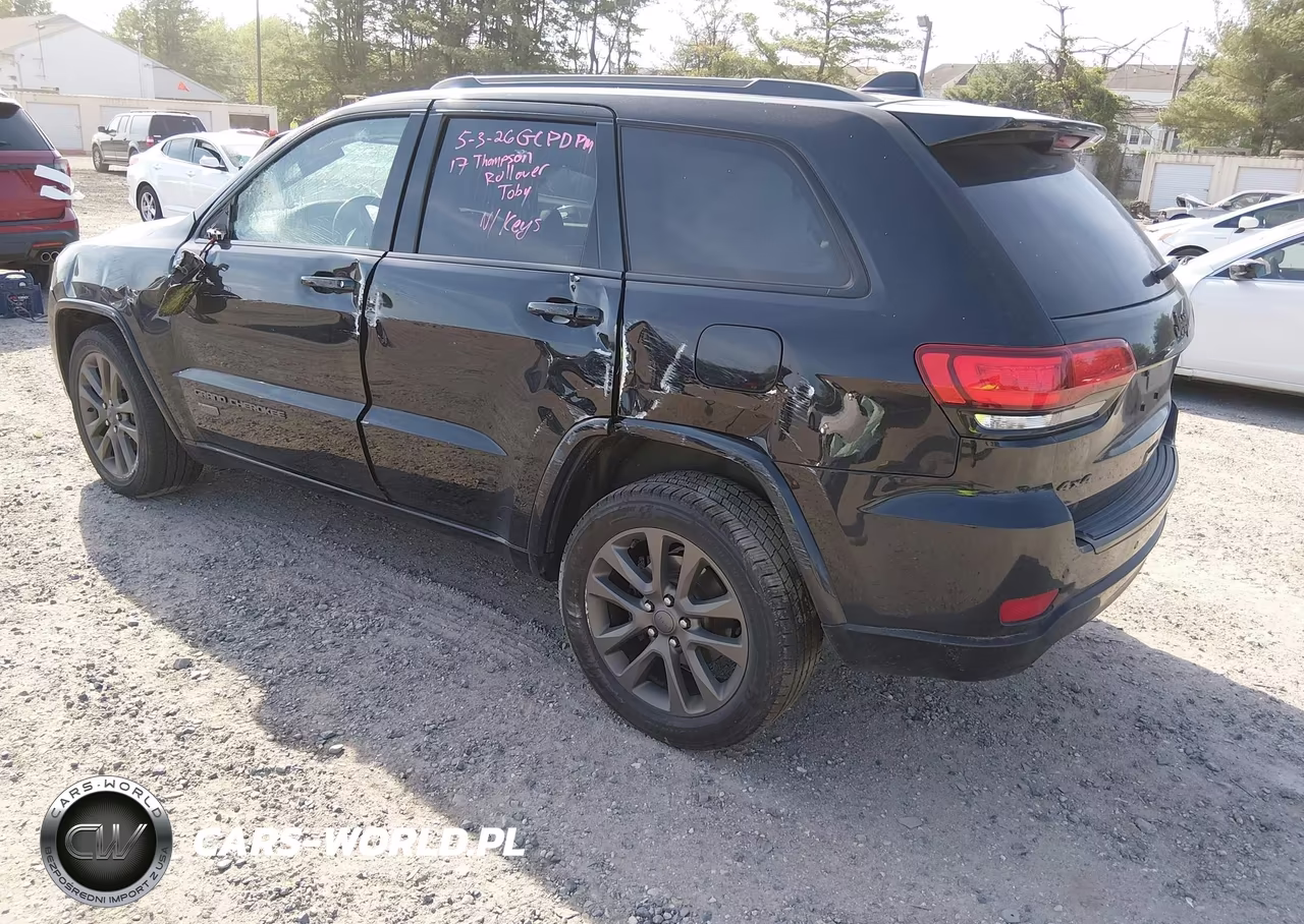 2017 Jeep Grand Cherokee Limited 75Th Anniversary Edition 4X4 VIN:1C4RJFBG3HC658343 - 3