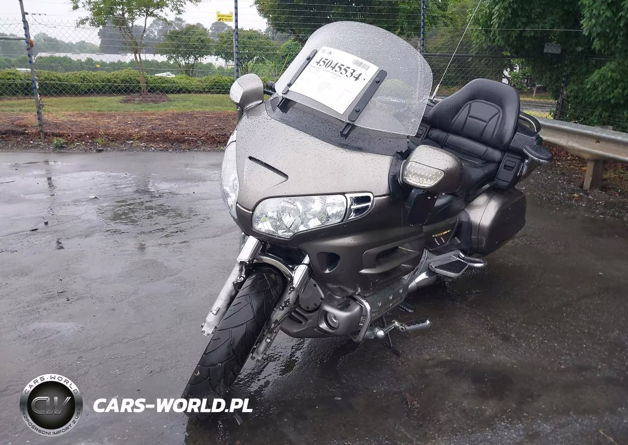 2004 Honda Gl1800 VIN:1HFSC47094A302566 - 2