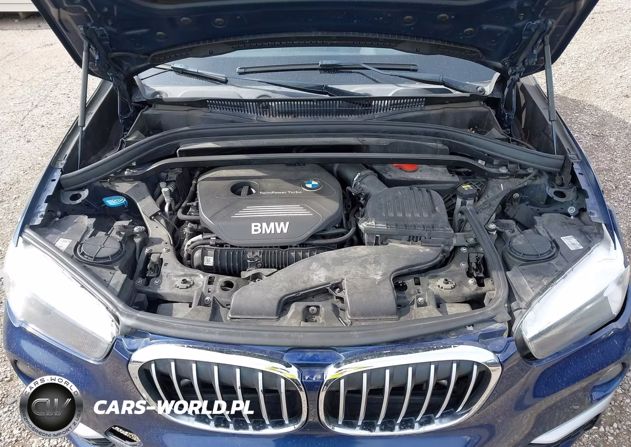 2017 BMW X1 xDrive28I VIN:WBXHT3C37H5F71930 - 10