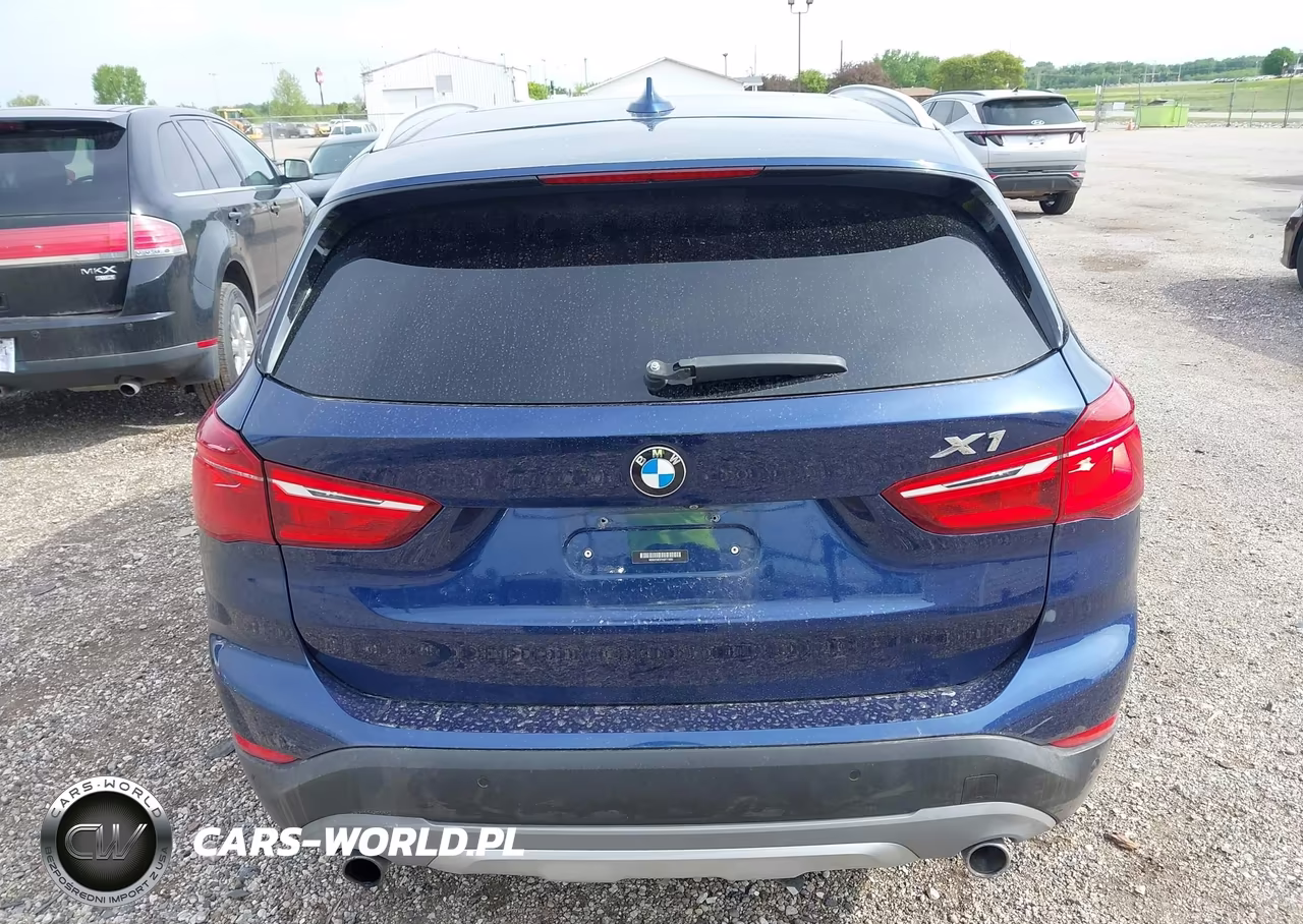 2017 BMW X1 xDrive28I VIN:WBXHT3C37H5F71930 - 16
