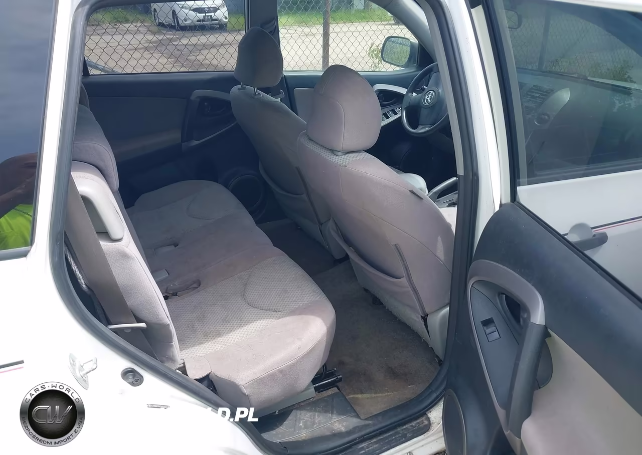 2006 Toyota Rav4 Base V6 VIN:JTMBK33V365002185 - 8