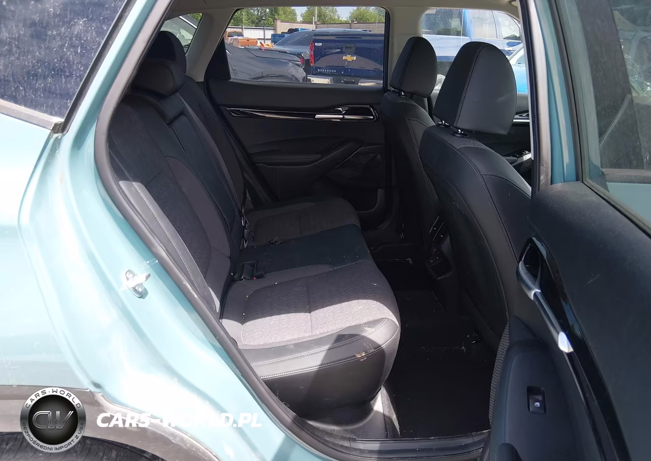 2025 Kia Seltos S VIN:KNDEUCAA8S7769147 - 8