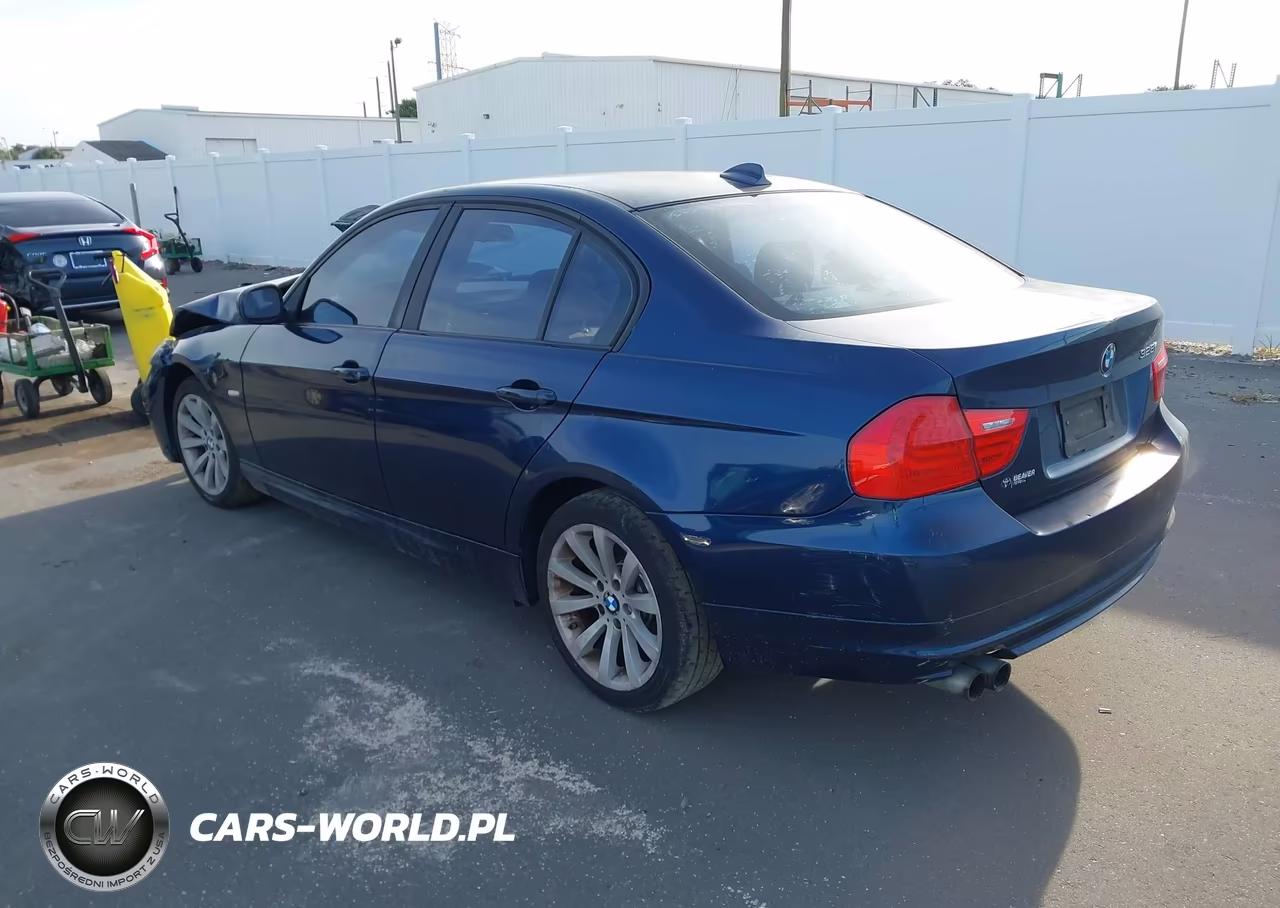 2011 BMW 328I VIN:WBAPH7C57BE676276 - 3