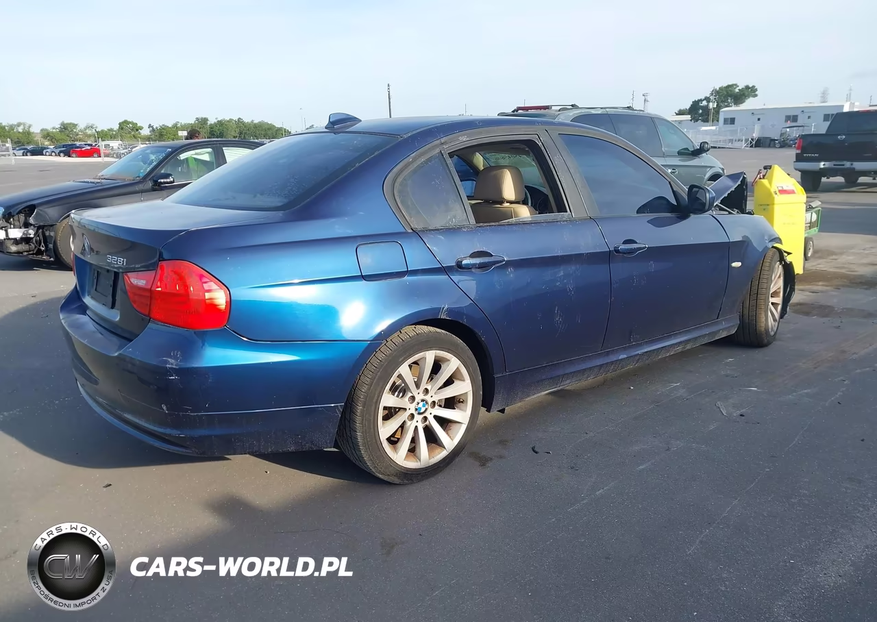 2011 BMW 328I VIN:WBAPH7C57BE676276 - 4