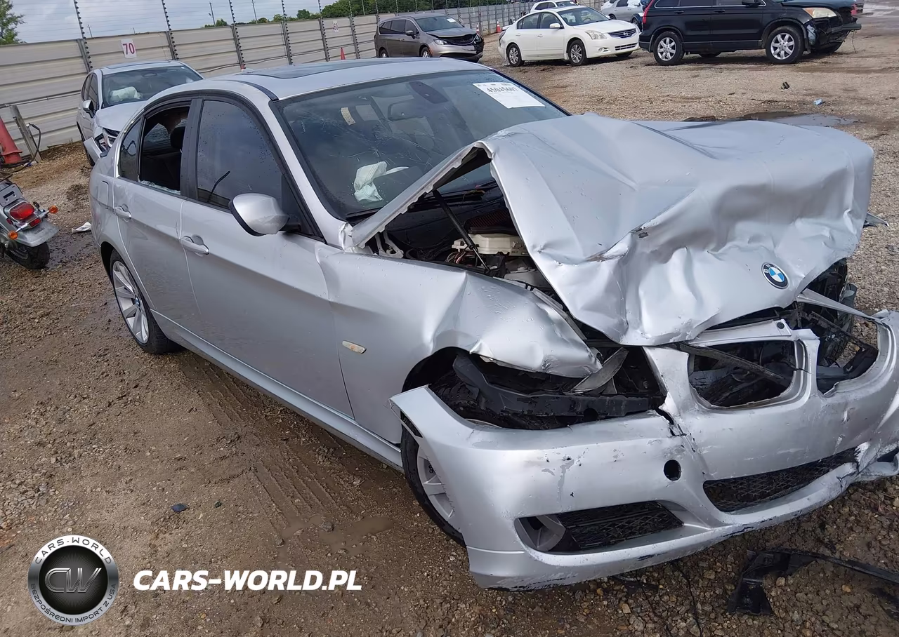 2011 BMW 328I – zdjęcie 1 z 15