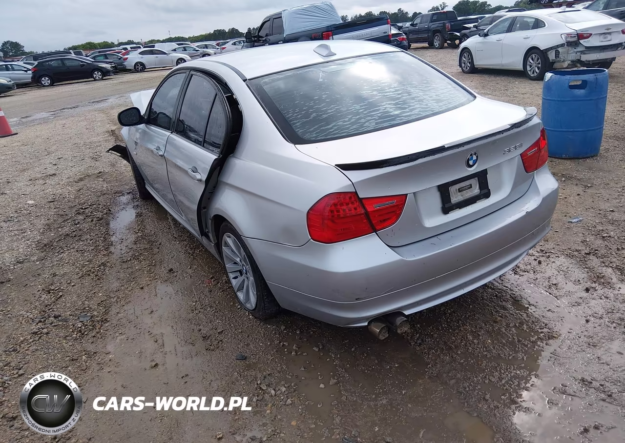 2011 BMW 328I VIN:WBAPH7C5XBE852205 - 3