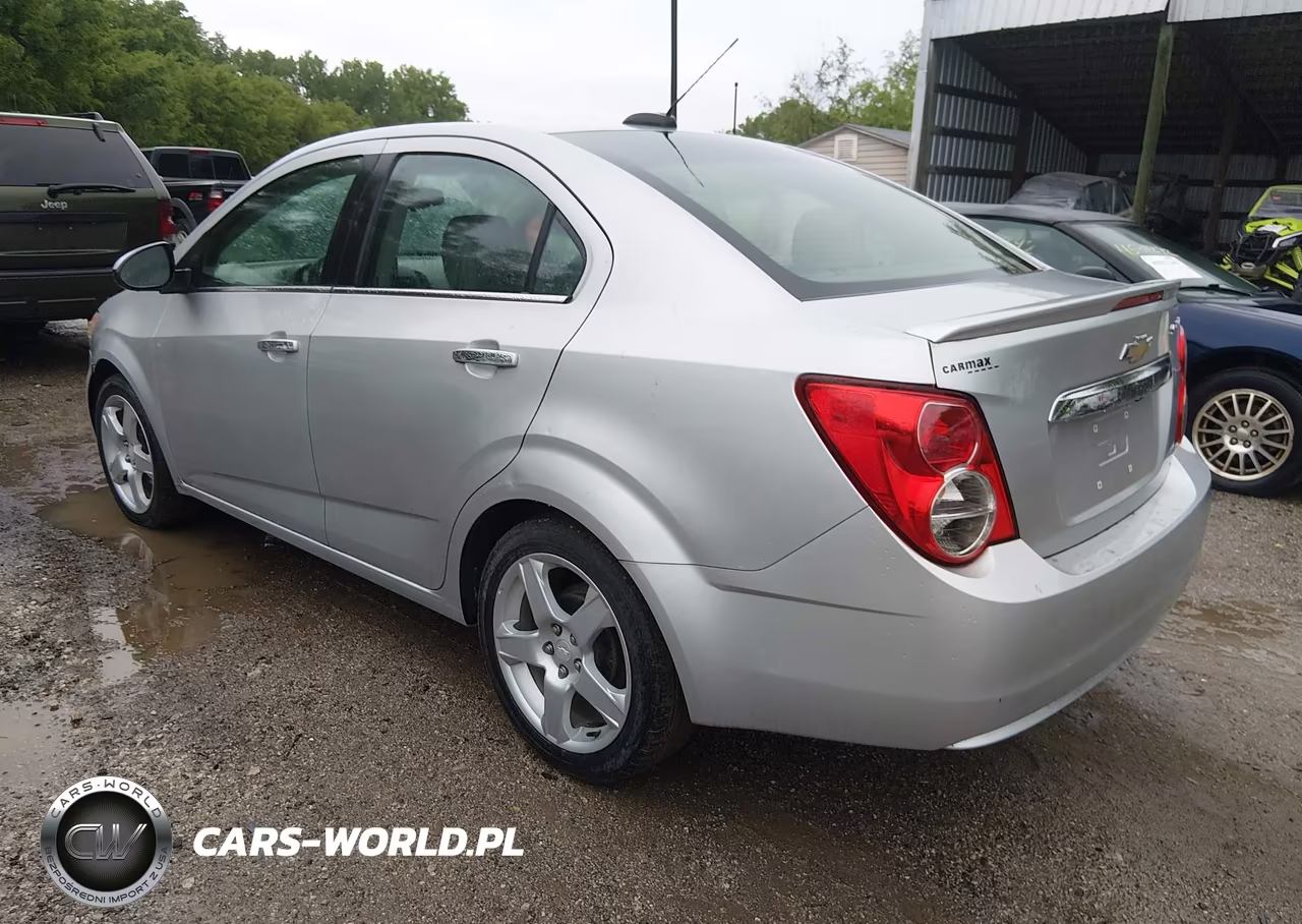 2015 Chevrolet Sonic Ltz Auto VIN:1G1JE5SB0F4146782 - 3