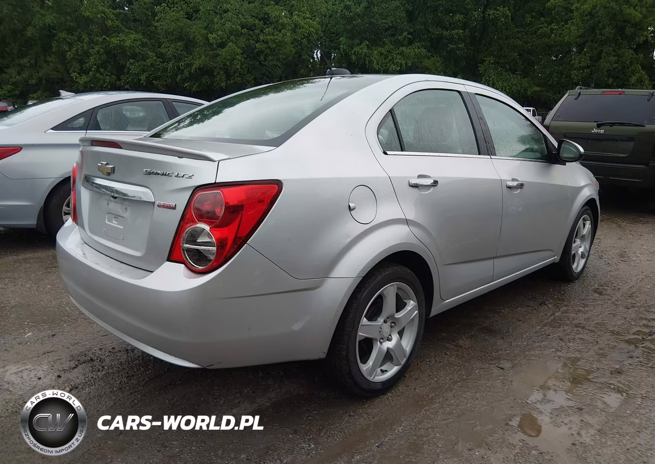 2015 Chevrolet Sonic Ltz Auto VIN:1G1JE5SB0F4146782 - 4