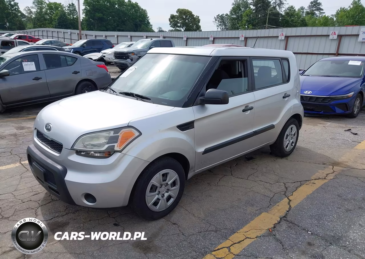 2011 Kia Soul VIN:KNDJT2A13B7332488 - 2