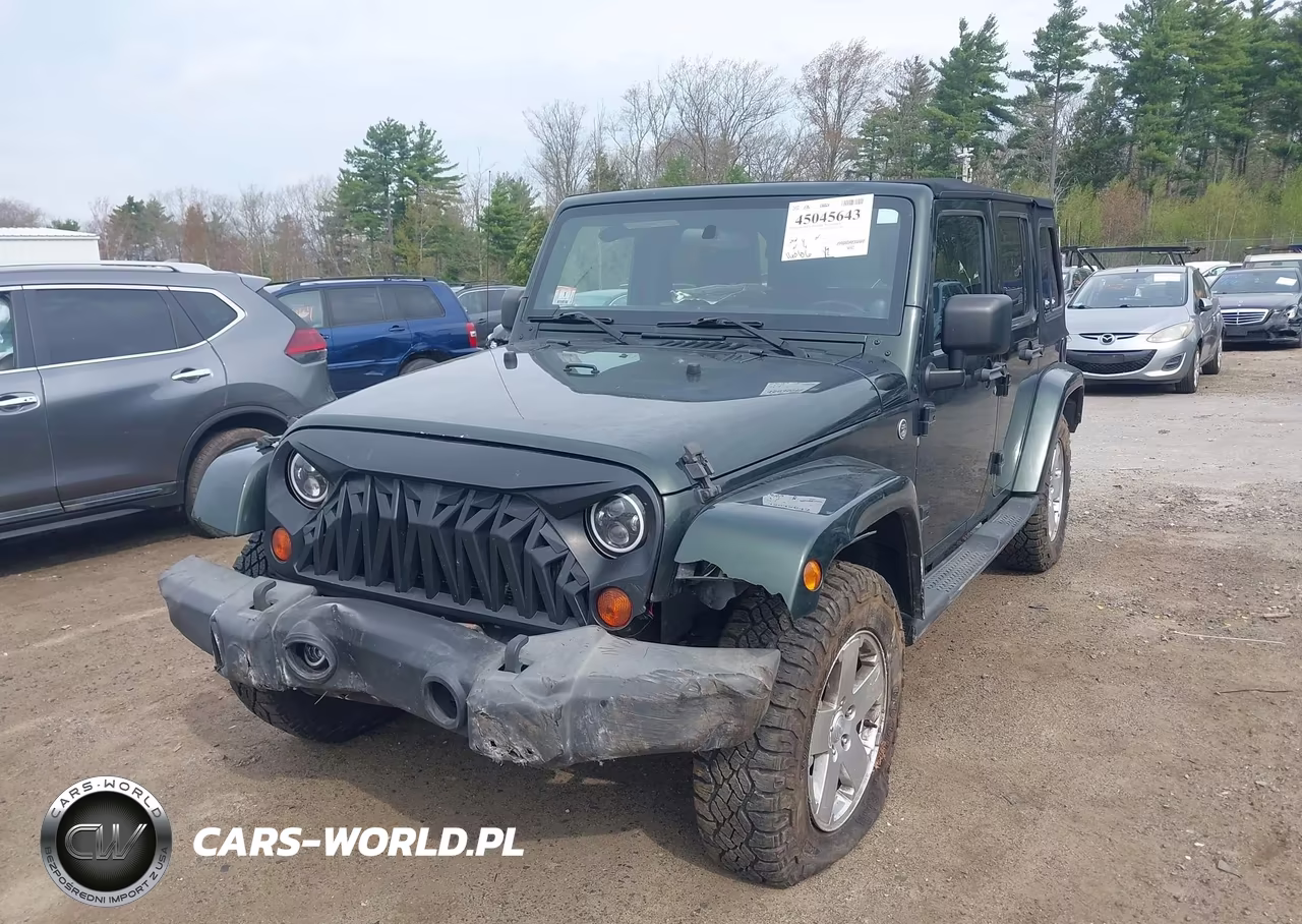2011 Jeep Wrangler Unlimited Sahara VIN:1J4BA5H10BL563853 - 6
