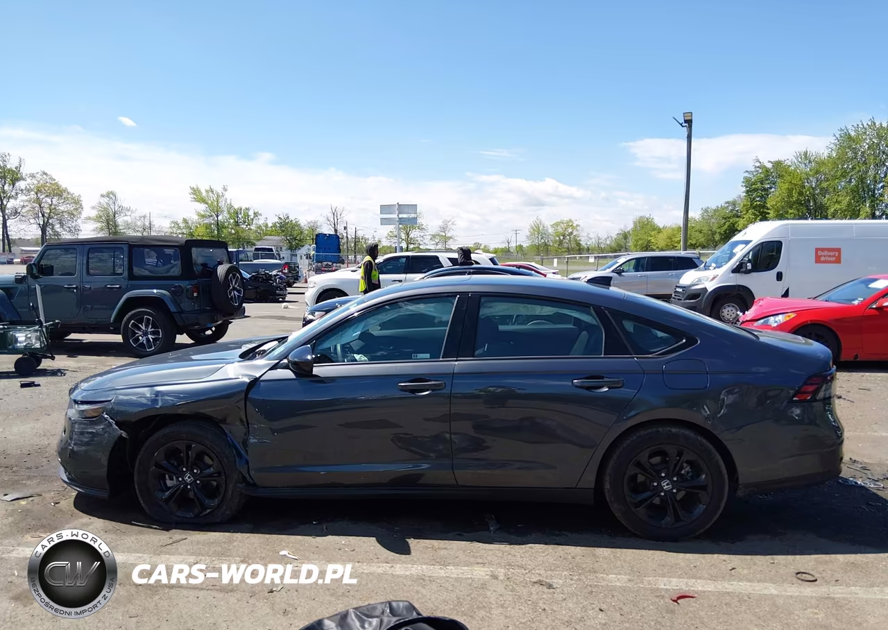 2025 Honda Accord Se VIN:1HGCY1F41SA037885 - 14