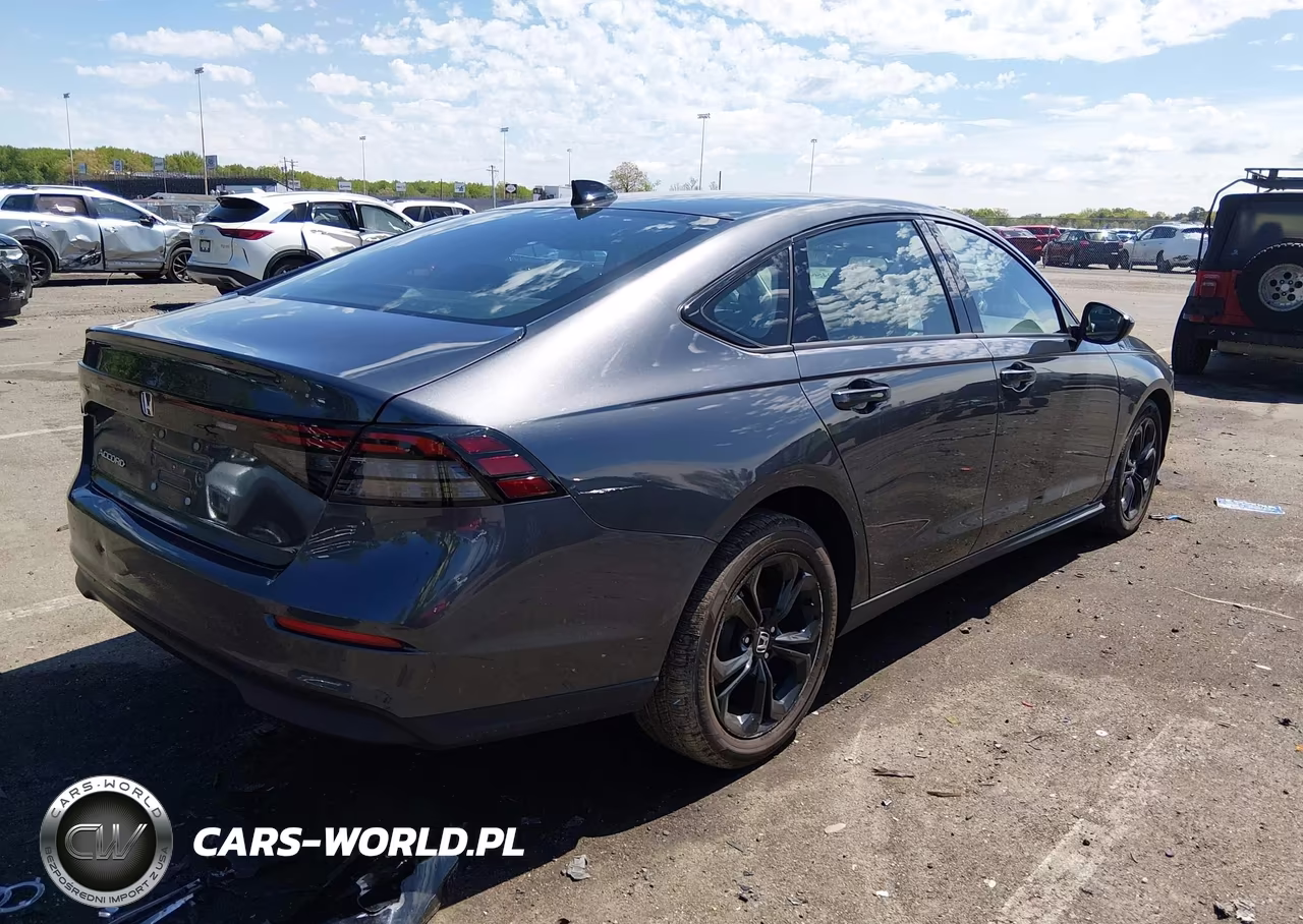 2025 Honda Accord Se VIN:1HGCY1F41SA037885 - 4