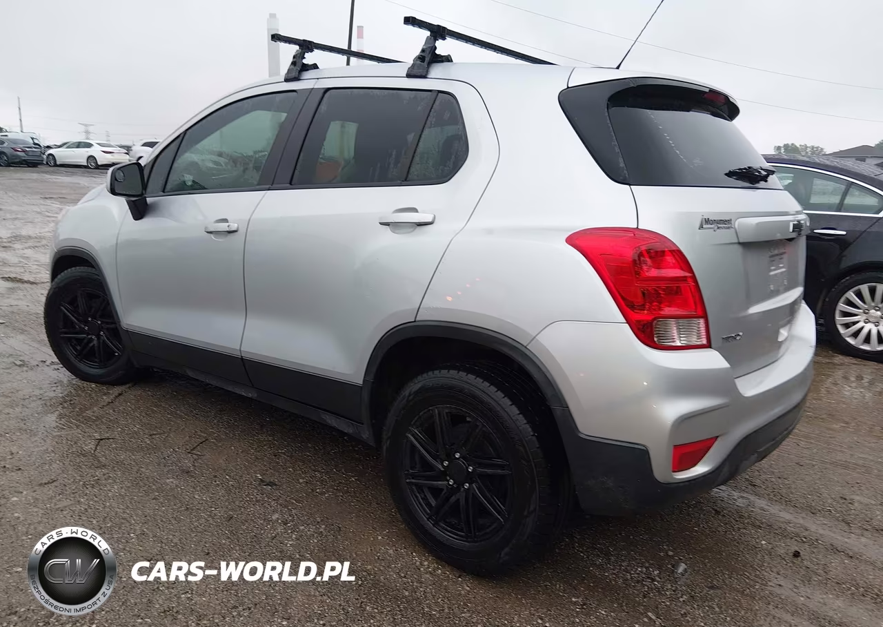 2018 Chevrolet Trax Ls VIN:3GNCJKSB9JL220754 - 3