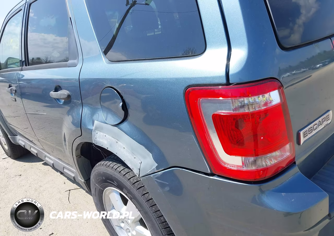 2010 Ford Escape Xlt VIN:1FMCU9D77AKC68753 - 6