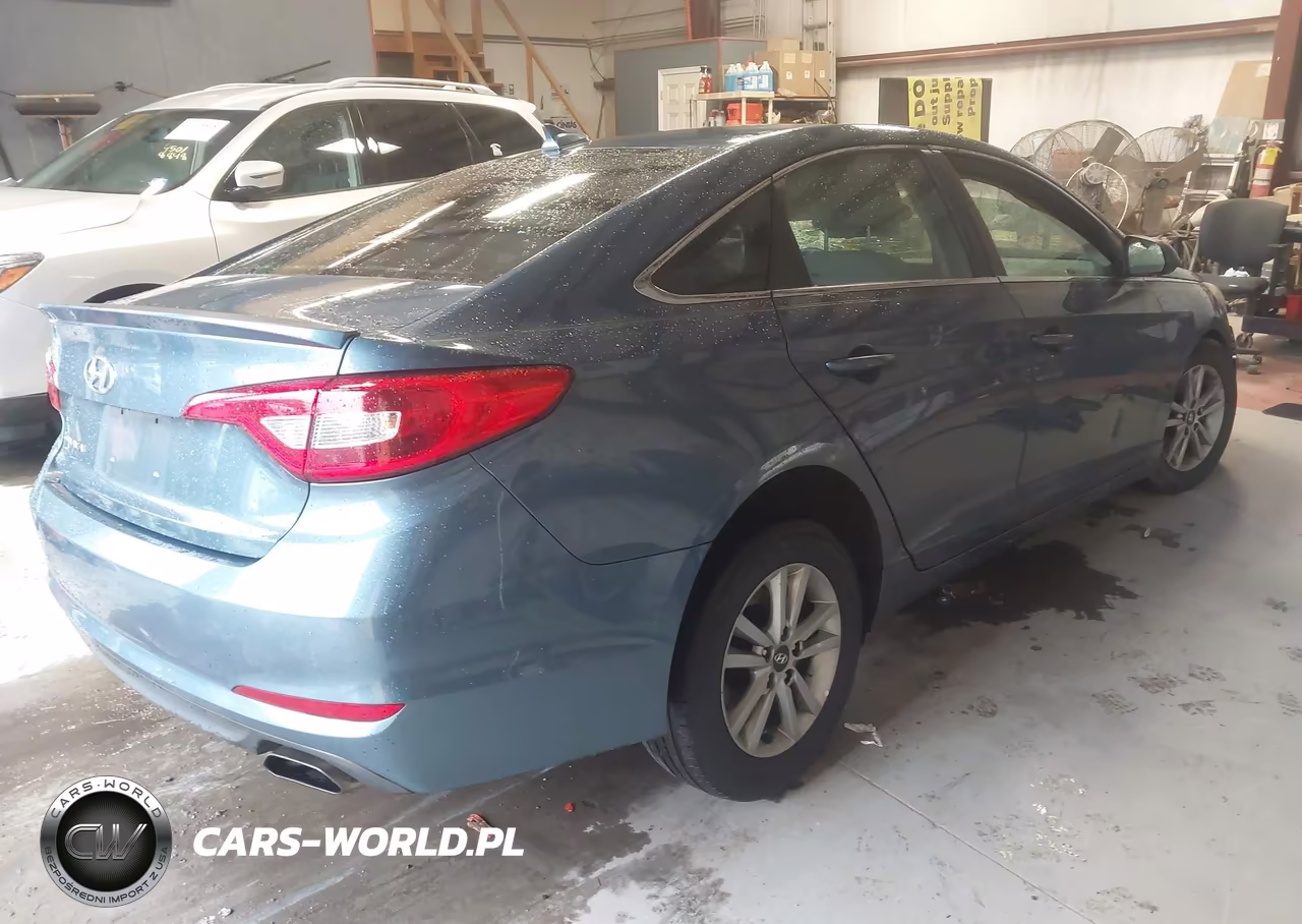 2016 Hyundai Sonata Se VIN:5NPE24AF0GH375197 - 4