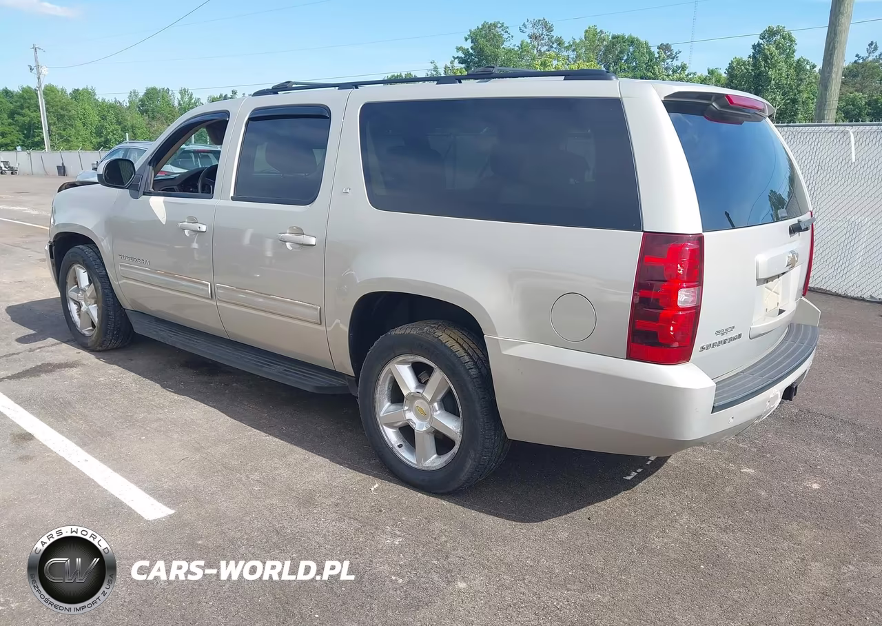 2011 Chevrolet Suburban 1500 Lt1 VIN:1GNSCJE07BR116655 - 3