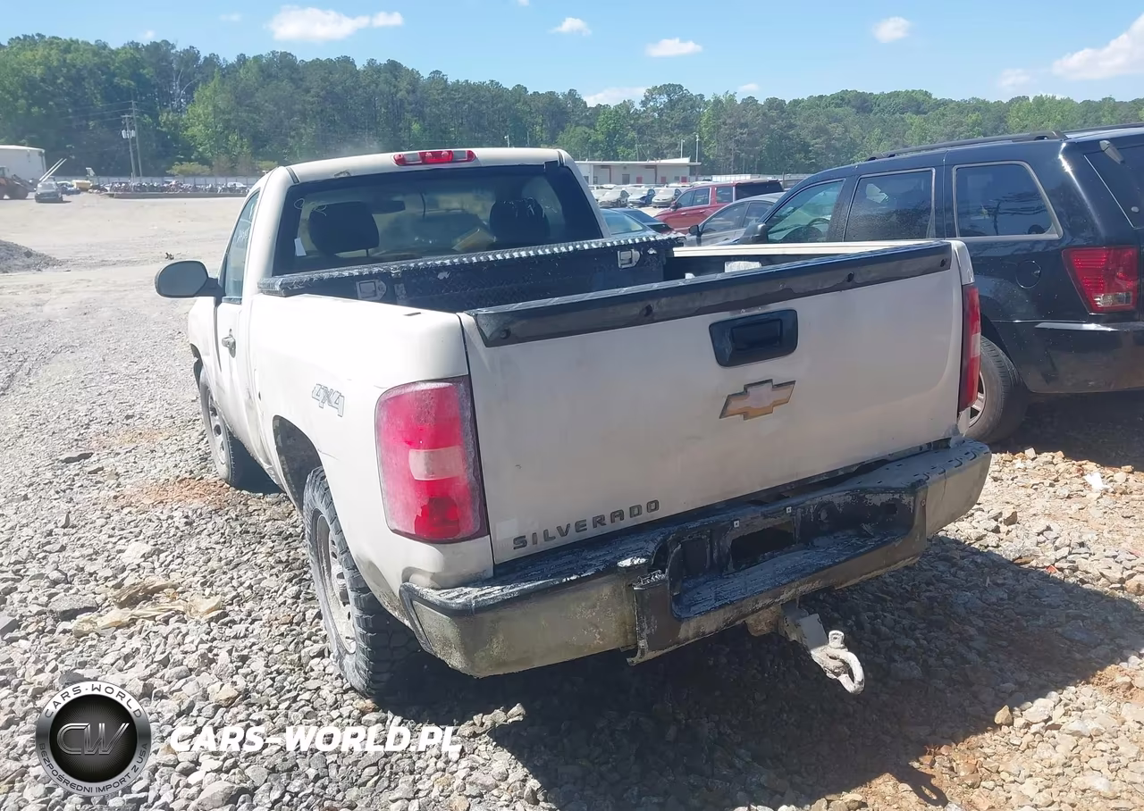 2013 Chevrolet Silverado 1500 Work Truck VIN:1GCNKPEA8DZ214097 - 3