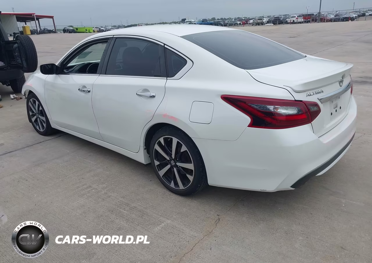 2018 Nissan Altima 2.5 Sr VIN:1N4AL3AP0JC120850 - 3