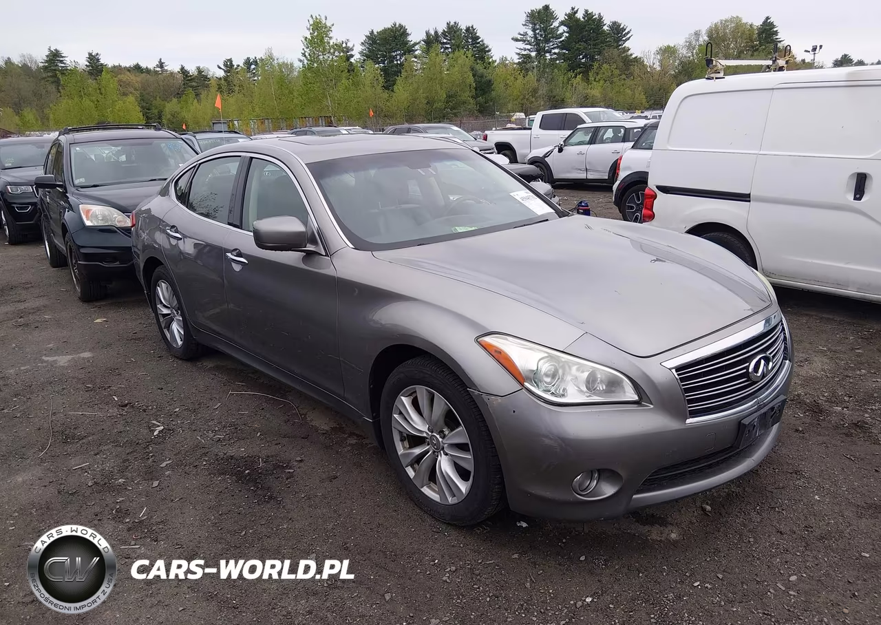 2011 Infiniti M37X
