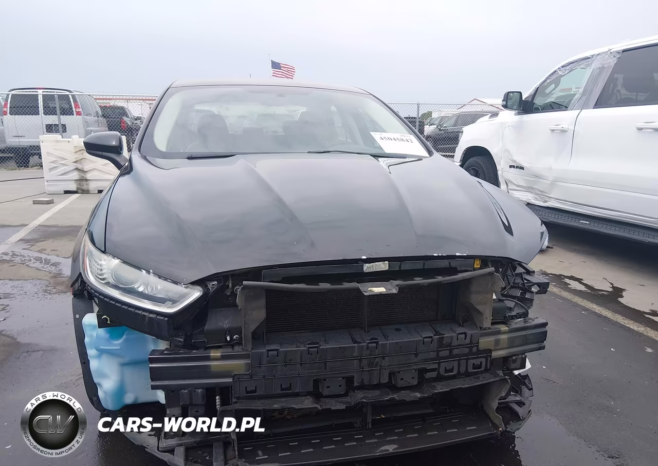 2014 Ford Fusion S VIN:3FA6P0G78ER126113 - 13