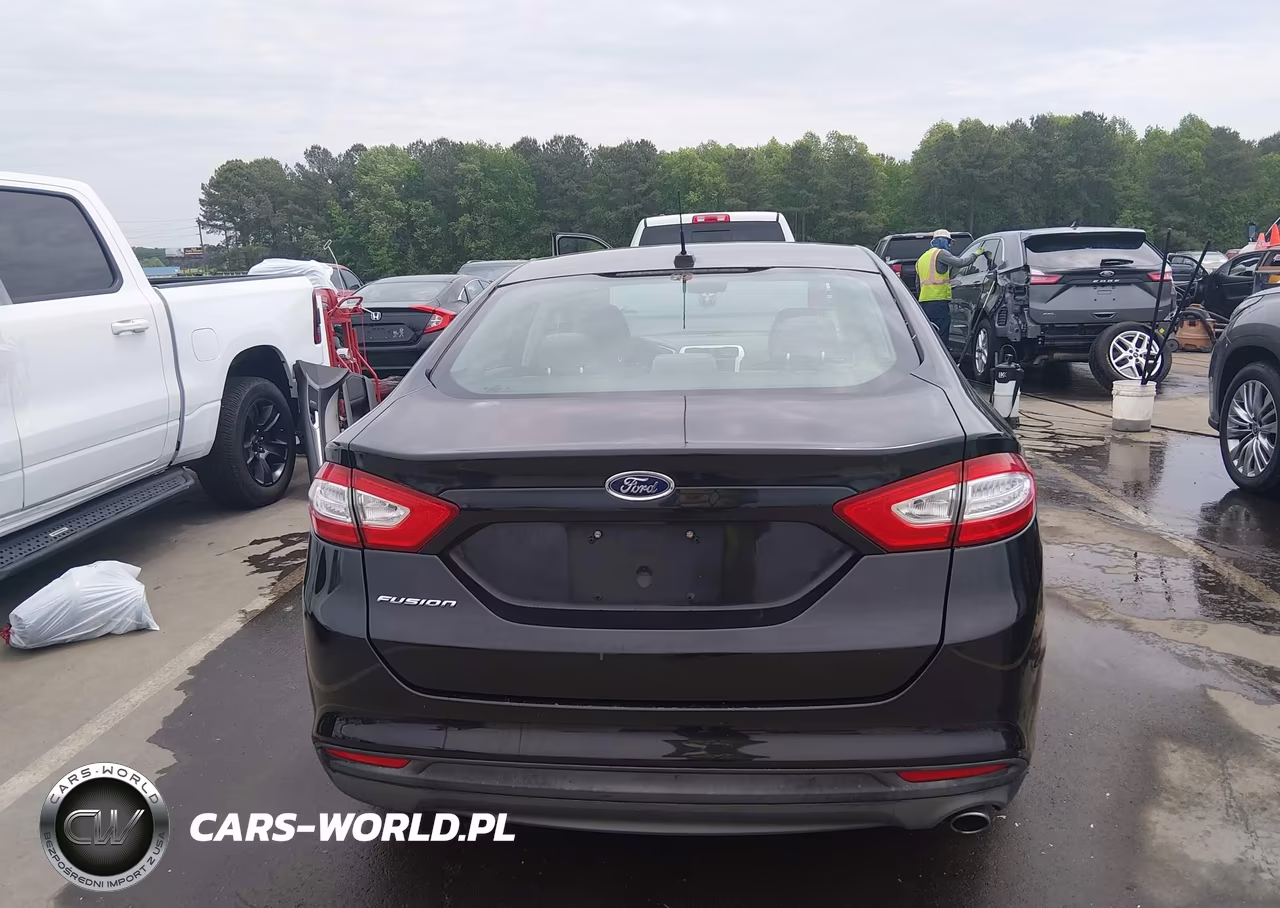 2014 Ford Fusion S VIN:3FA6P0G78ER126113 - 17