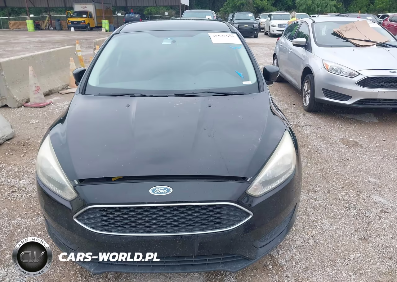 2017 Ford Focus Se VIN:1FADP3F20HL338070 - 6