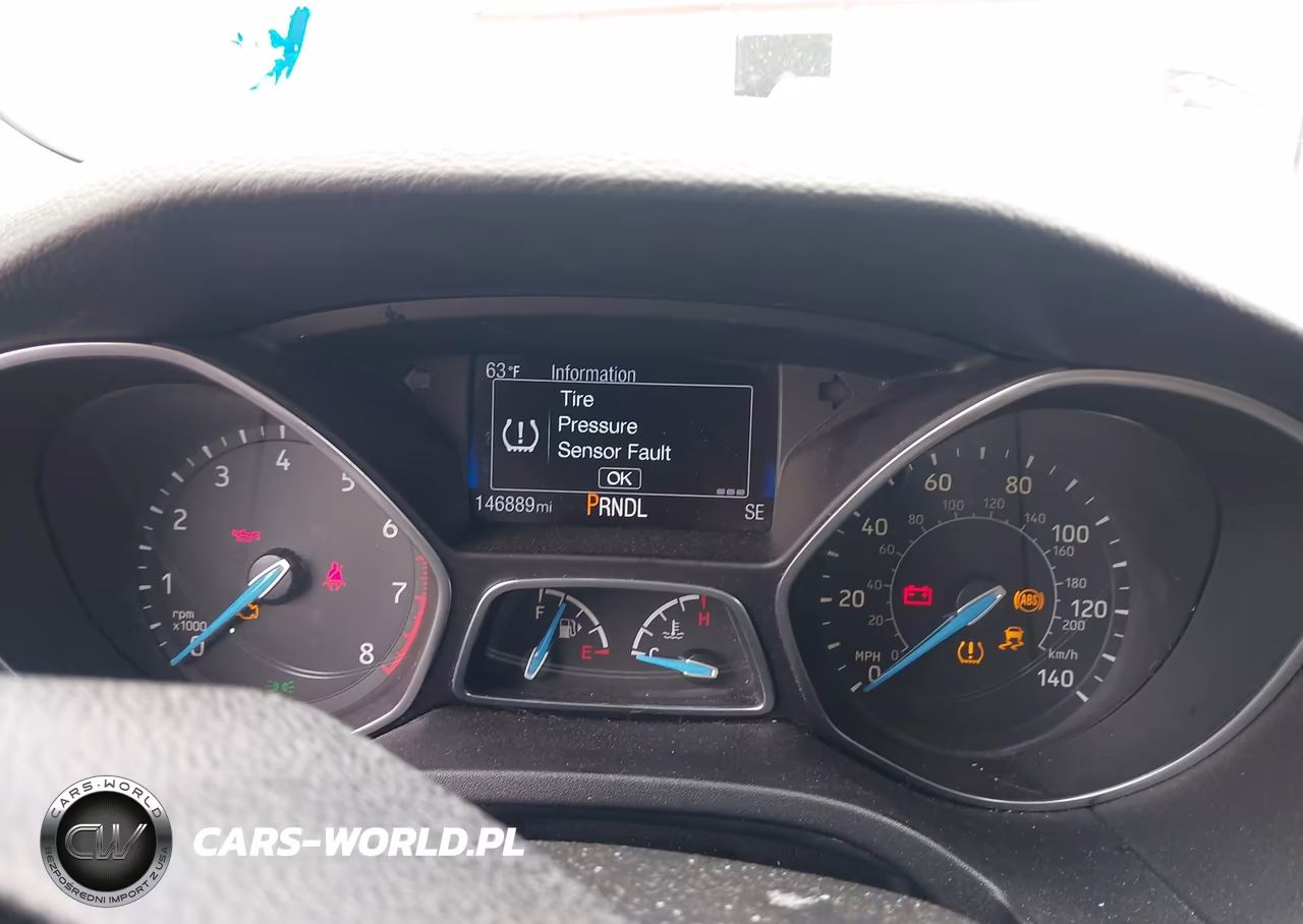 2017 Ford Focus Se VIN:1FADP3F20HL338070 - 7