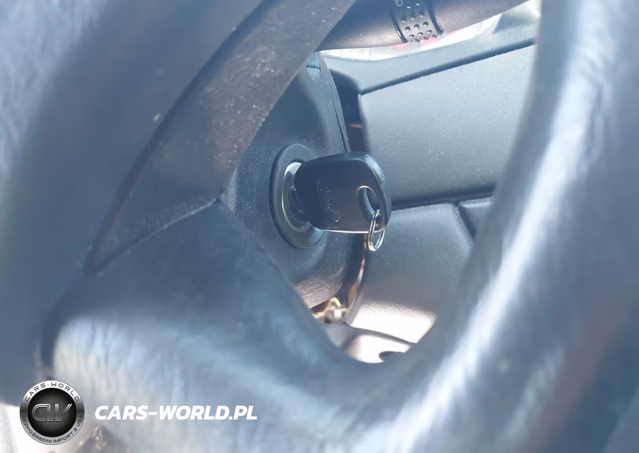 2000 Ford Focus Se VIN:1FAFP3431YW321913 - 11
