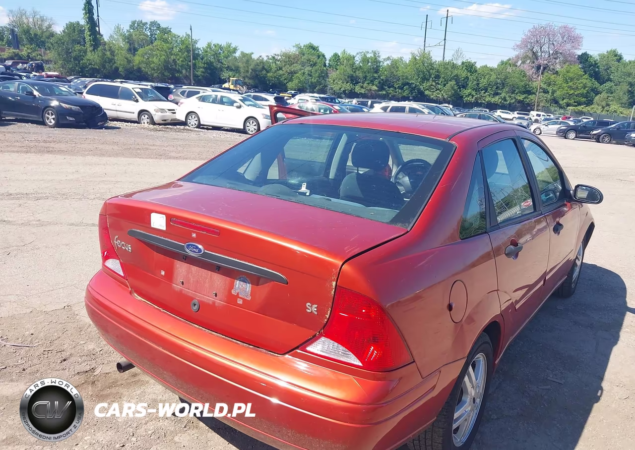2000 Ford Focus Se VIN:1FAFP3431YW321913 - 4