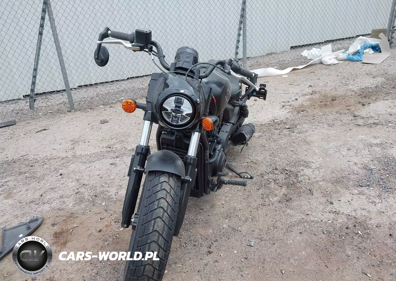 2025 Indian Motorcycle Co. Scout Bobber Limited VIN:56KSBC762S3201179 - 5