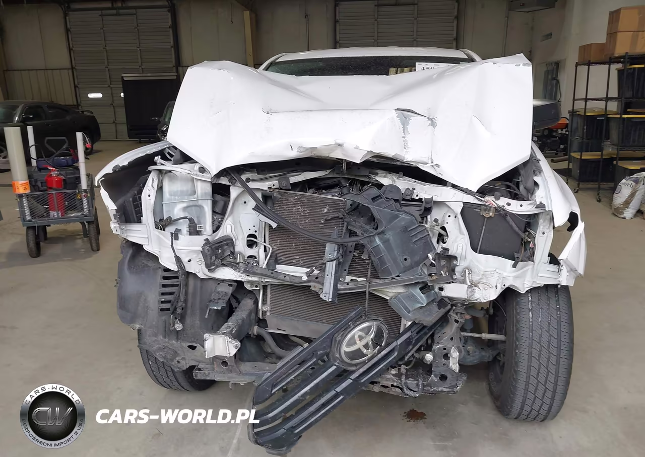 2019 Toyota Tacoma Sr VIN:5TFRX5GN7KX137352 - 13