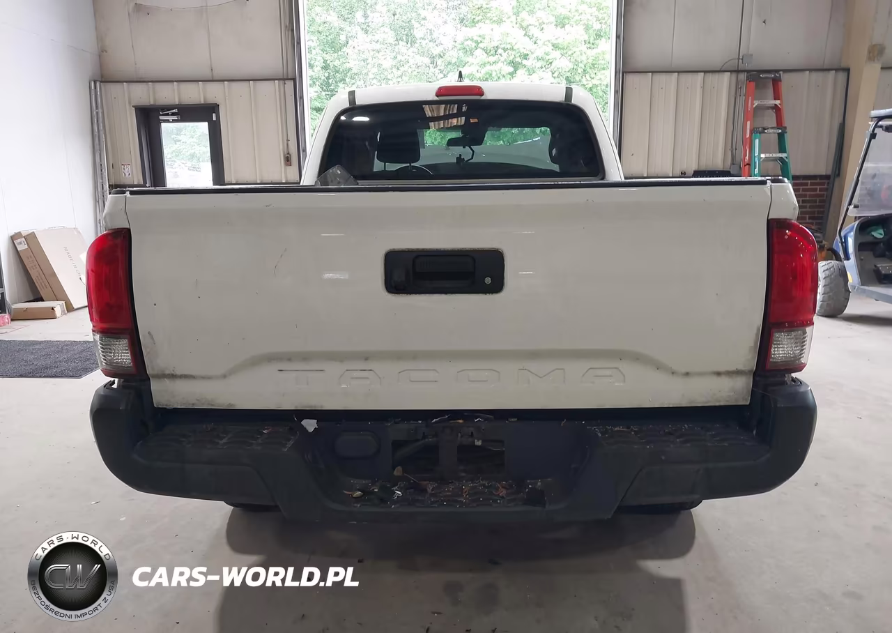 2019 Toyota Tacoma Sr VIN:5TFRX5GN7KX137352 - 17