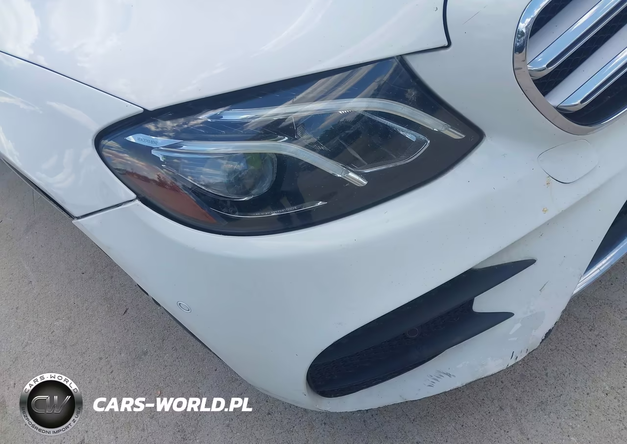 2018 Mercedes-Benz E 300 VIN:WDDZF4JB5JA470877 - 6