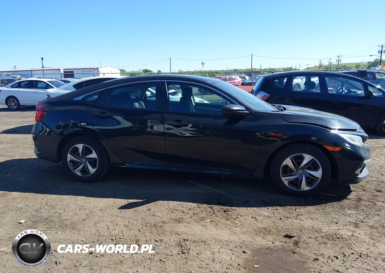2019 Honda Civic Lx VIN:2HGFC2F6XKH550010 - 13