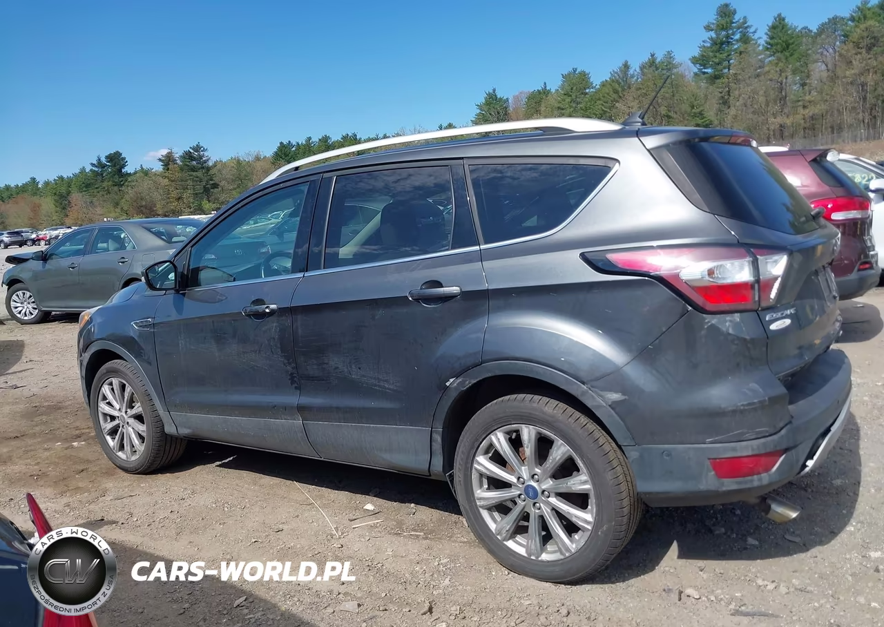 2018 Ford Escape Titanium VIN:1FMCU9J97JUA72581 - 14