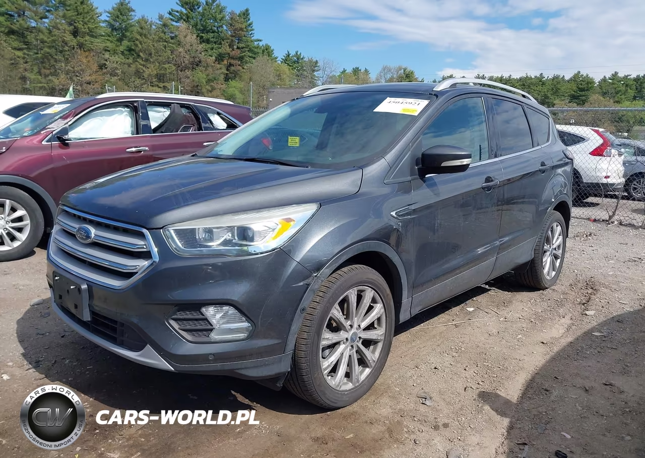 2018 Ford Escape Titanium VIN:1FMCU9J97JUA72581 - 2